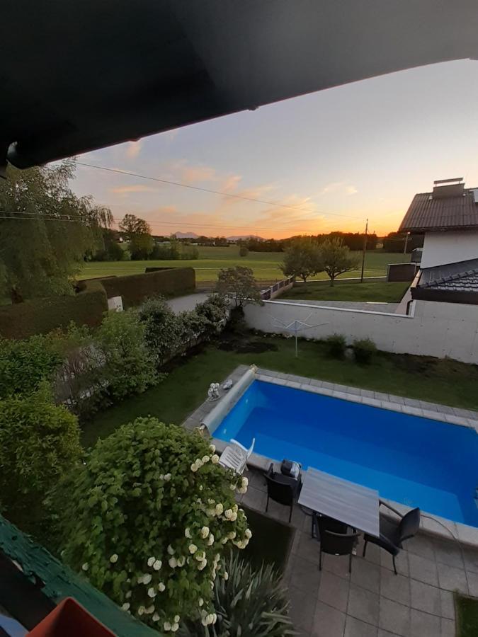 Reitbergs Nest Apartment Eugendorf Luaran gambar
