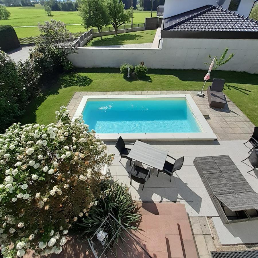 Reitbergs Nest Apartment Eugendorf Luaran gambar