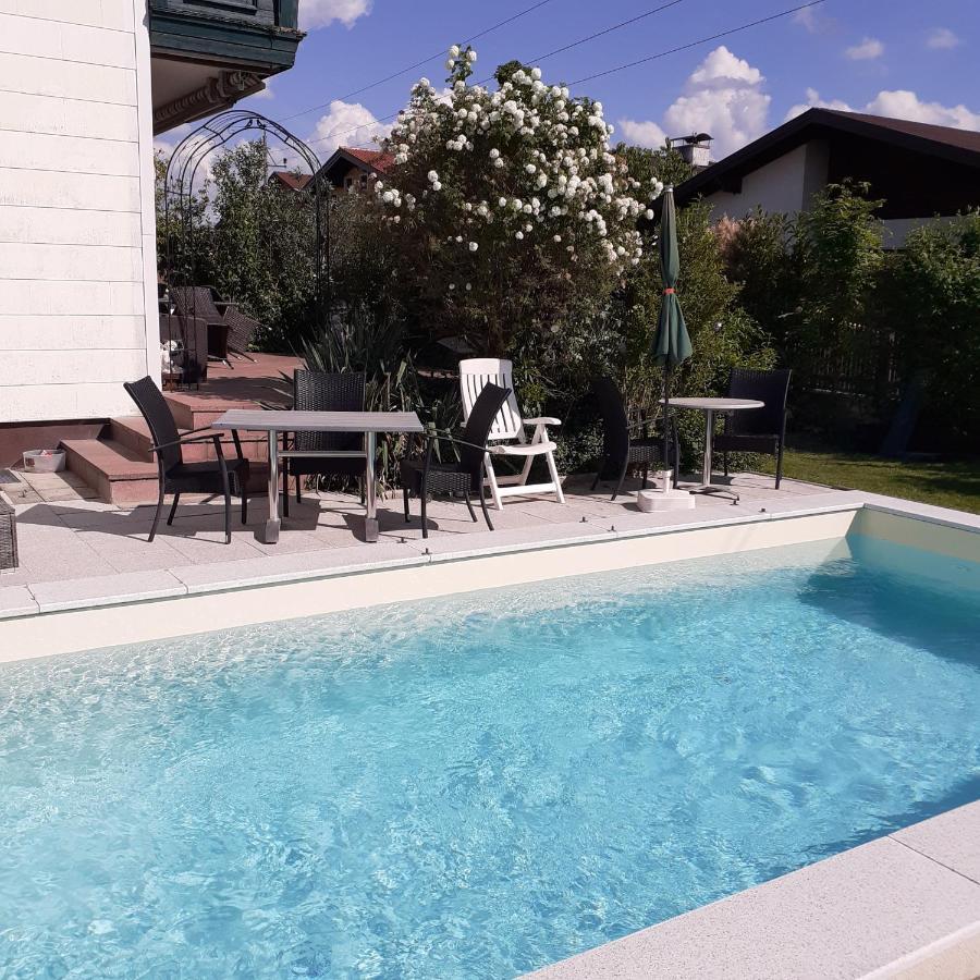 Reitbergs Nest Apartment Eugendorf Luaran gambar
